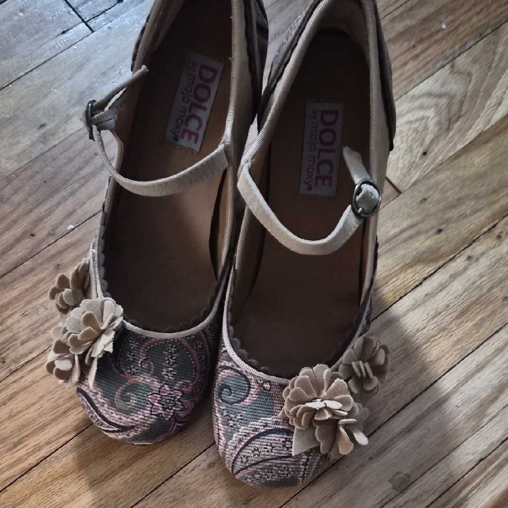 Mojo Moxy Floral Embellished Heels